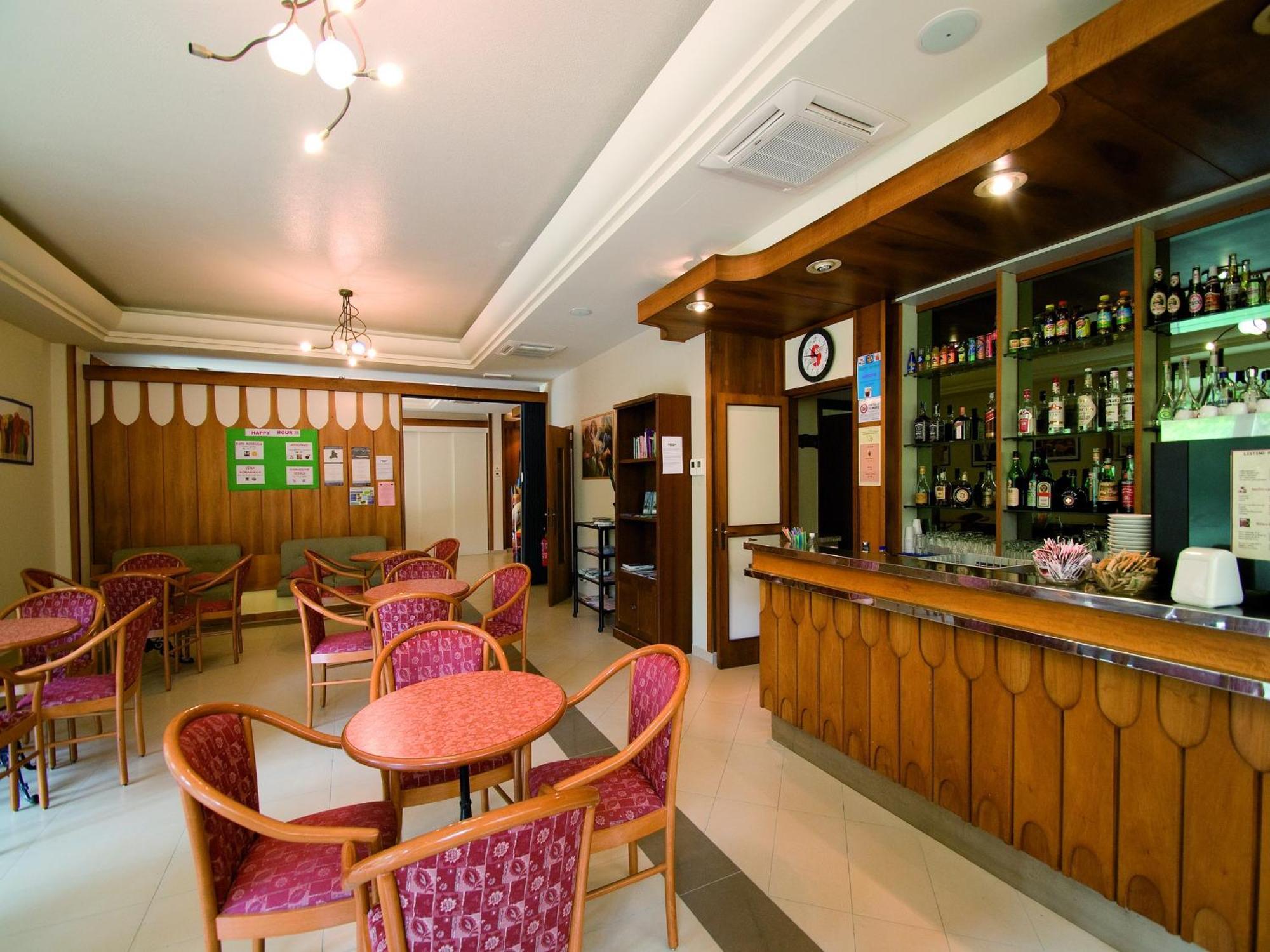 Hotel Solaria マリーナ・ロメア エクステリア 写真
